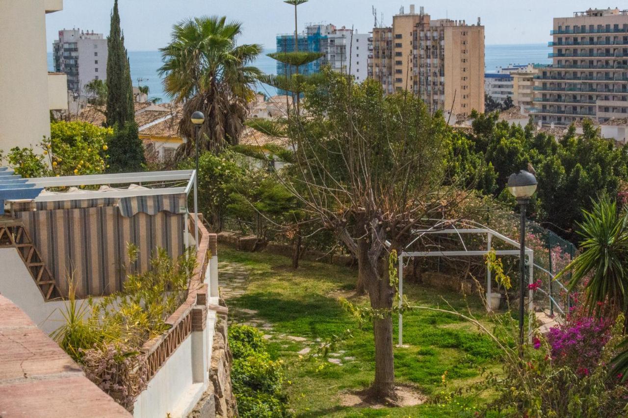 2Bdr Sunny Apartment With Pool And Private Parking In Benalmádena Exterior foto